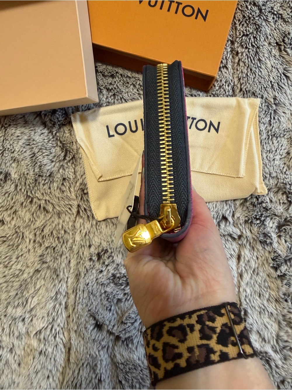 Louis Vuitton Zippy Wallet- Midnight Fuschia - Picture 5 of 12
